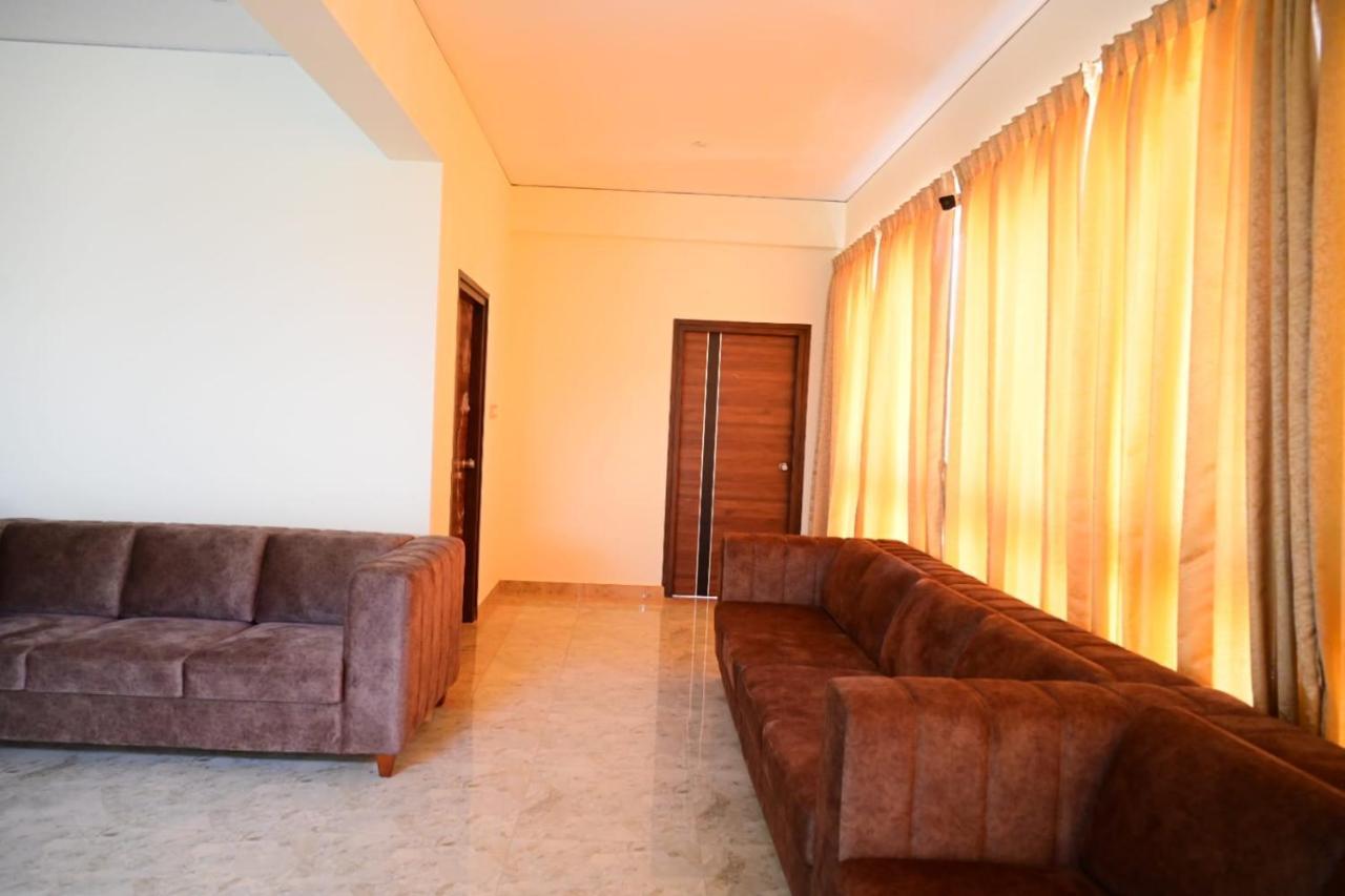 Kcg Residency Hotel Мисор Екстериор снимка