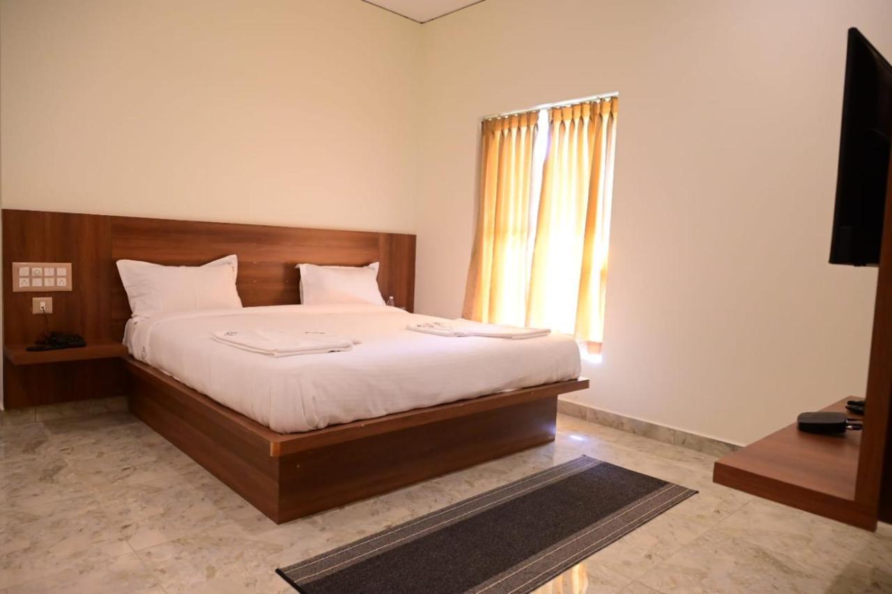 Kcg Residency Hotel Мисор Екстериор снимка