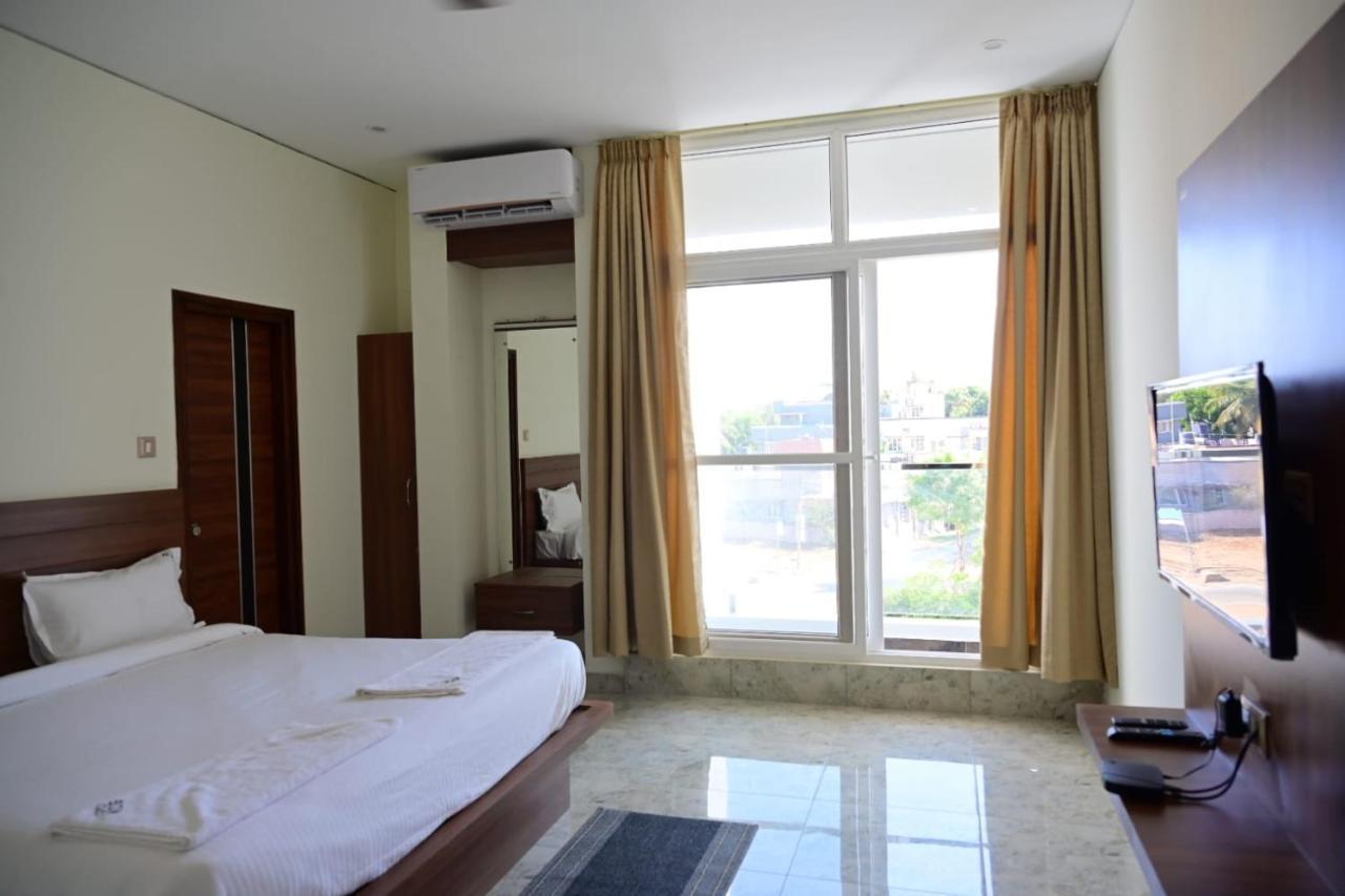 Kcg Residency Hotel Мисор Екстериор снимка
