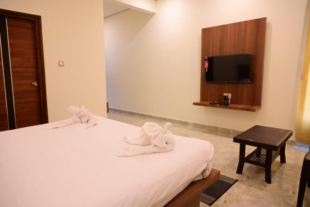 Kcg Residency Hotel Мисор Екстериор снимка
