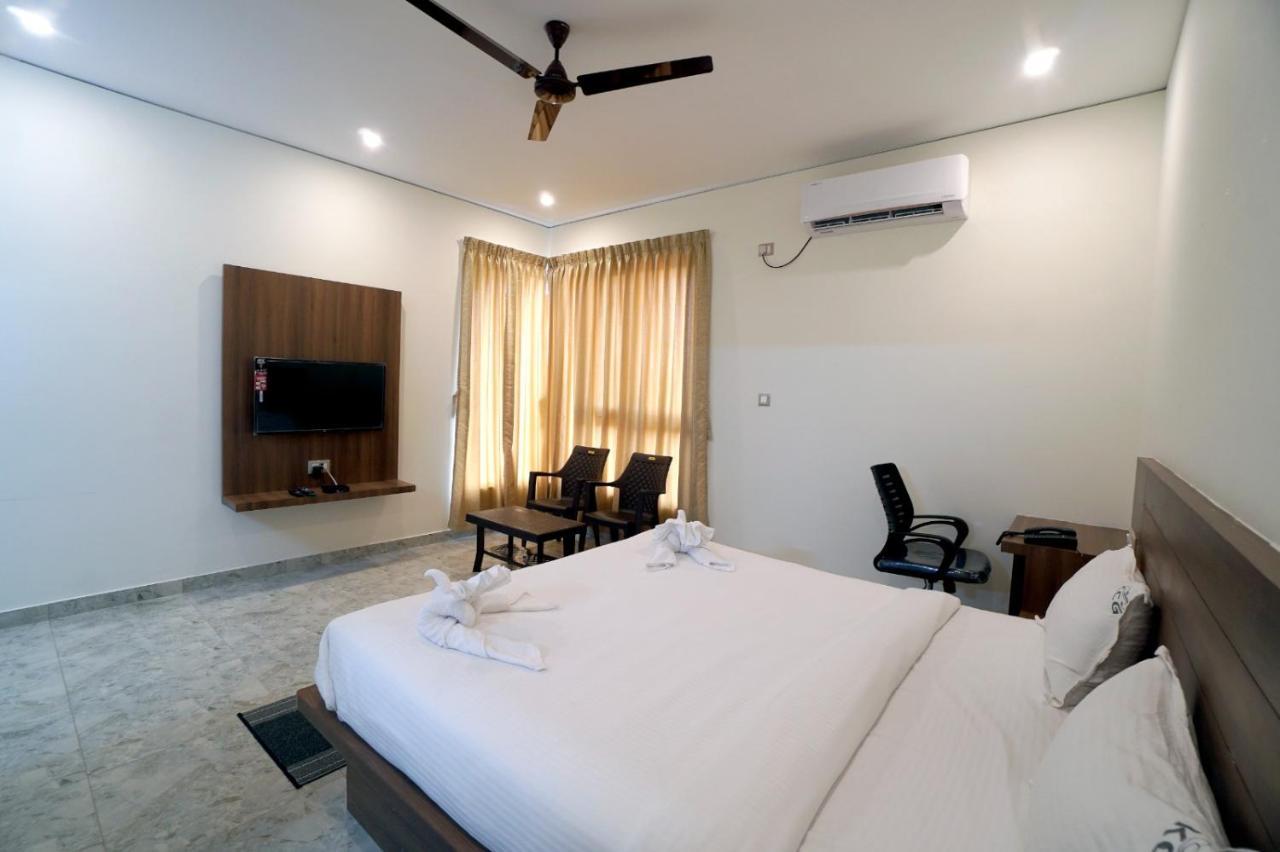Kcg Residency Hotel Мисор Екстериор снимка